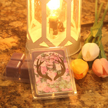 Load image into Gallery viewer, Sweet Violet Soy Wax Melts